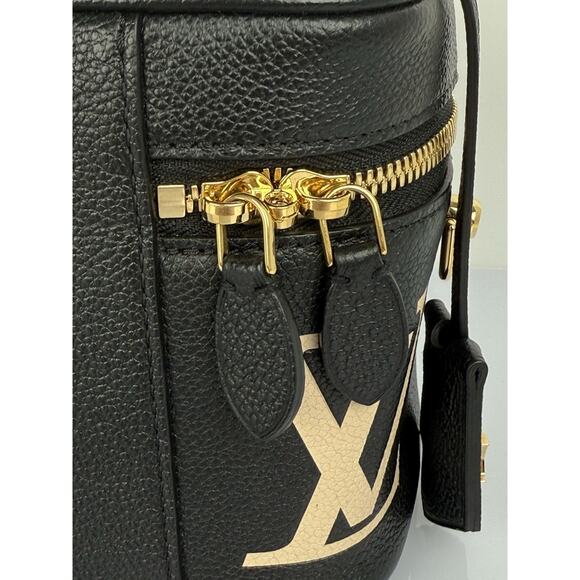 Louis Vuitton Vanity Handbag Bicolor Monogram Empriente Giant PM - Picture 7 of 16
